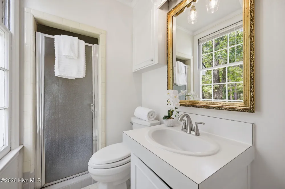 111 Wedgewood Drive Washington, NC 27889
