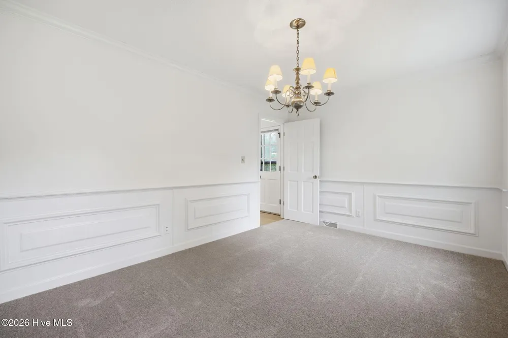 111 Wedgewood Drive Washington, NC 27889