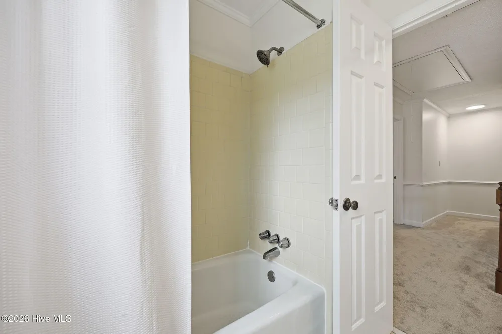 111 Wedgewood Drive Washington, NC 27889