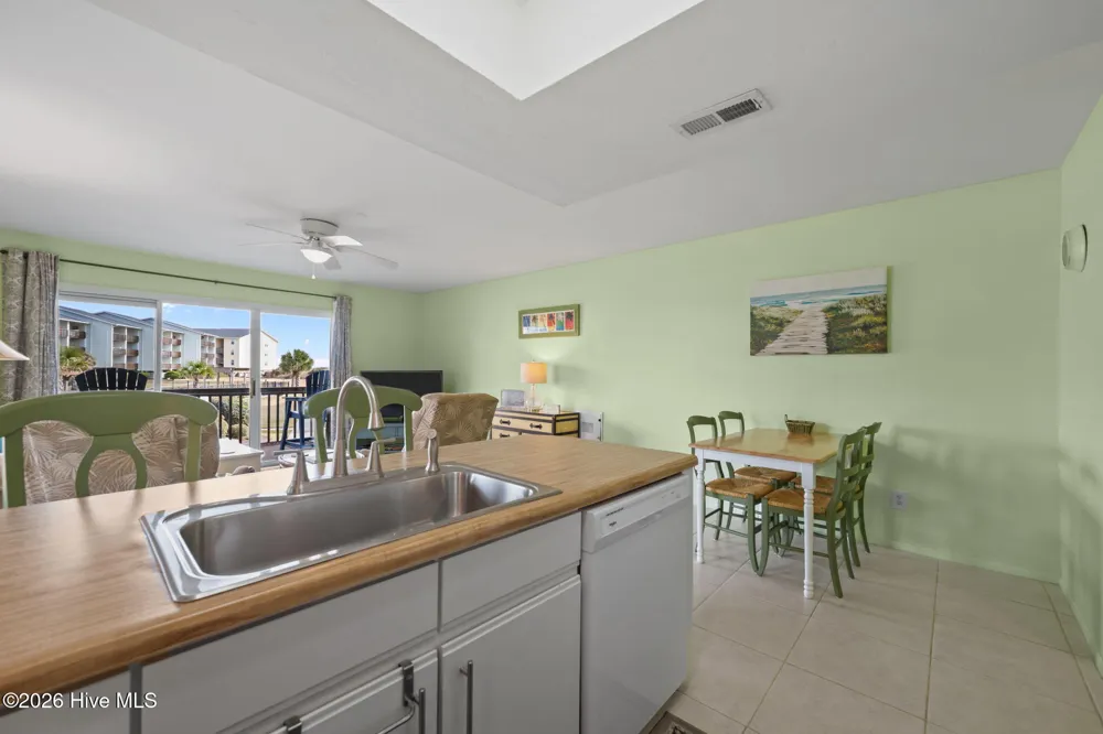 918 New River Drive #314 Surf City, NC 28445