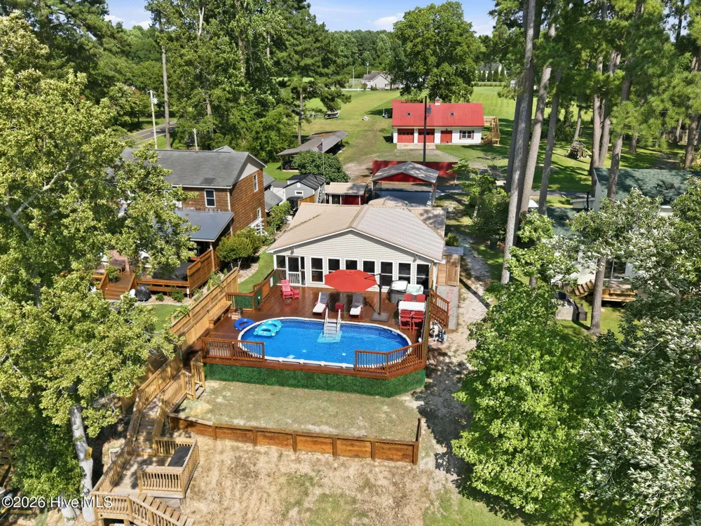 32 & 35 S Teachs Point Road Bath, NC 27808