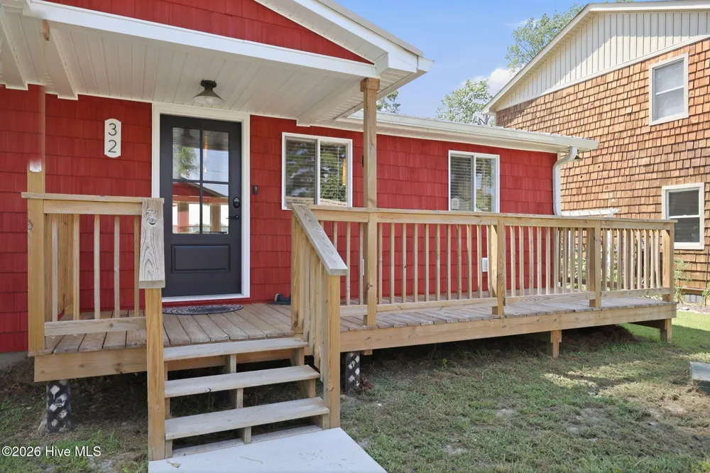 32 & 35 S Teachs Point Road Bath, NC 27808