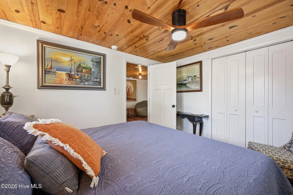 32 & 35 S Teachs Point Road Bath, NC 27808