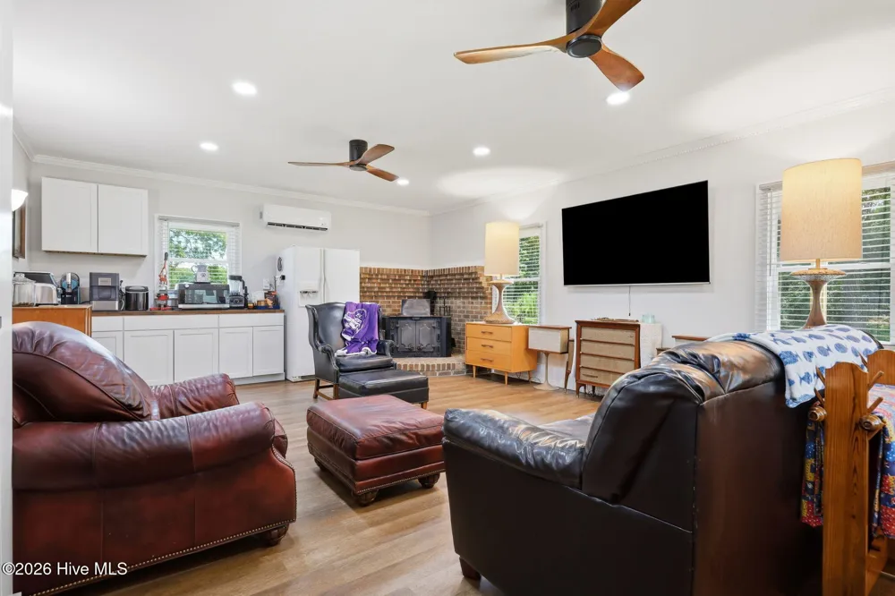32 & 35 S Teachs Point Road Bath, NC 27808