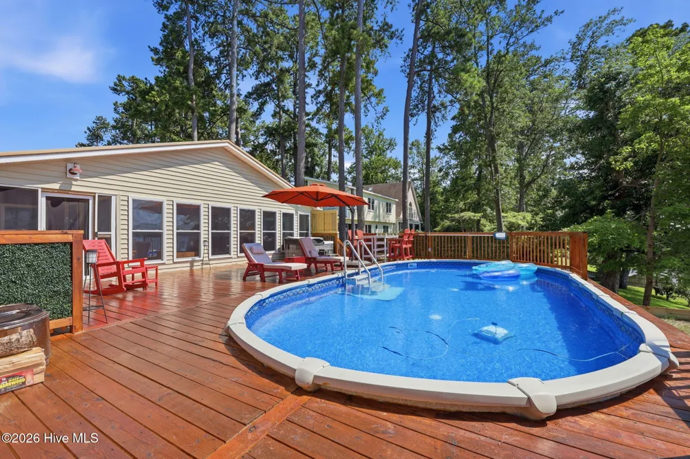 32 & 35 S Teachs Point Road Bath, NC 27808