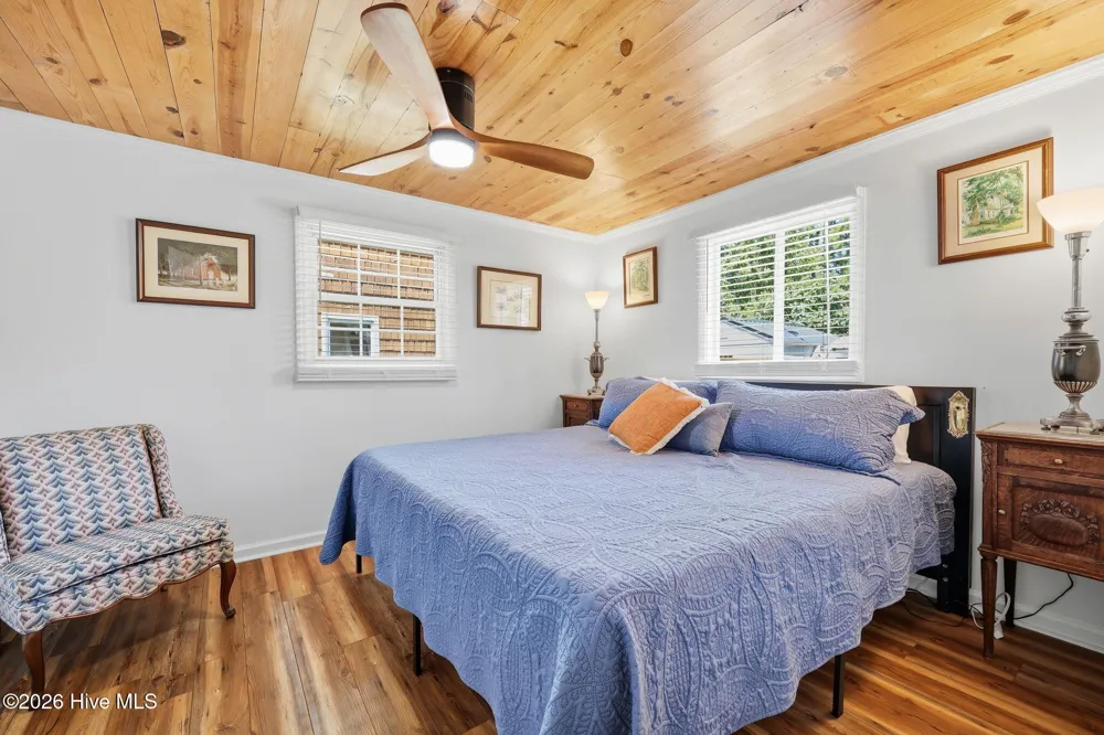 32 & 35 S Teachs Point Road Bath, NC 27808