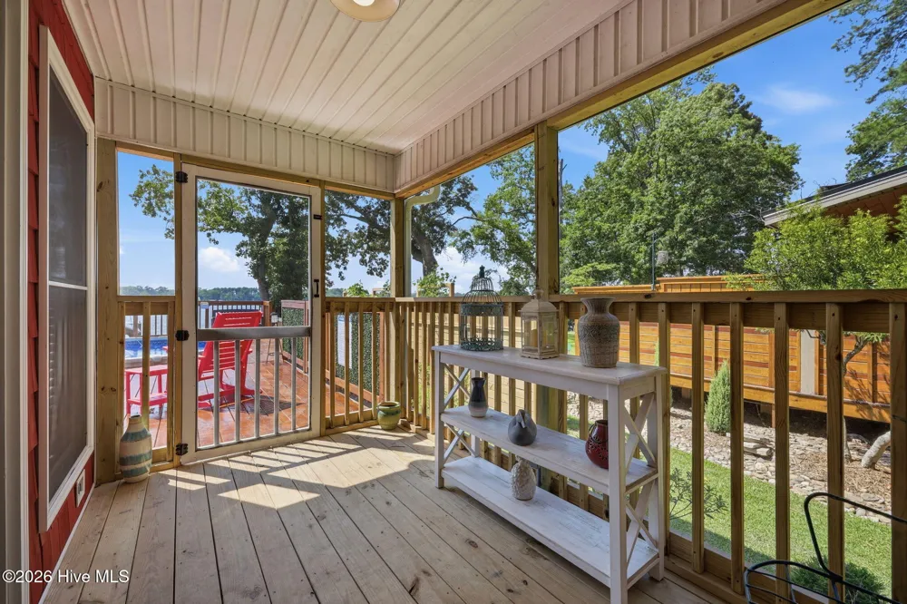 32 & 35 S Teachs Point Road Bath, NC 27808