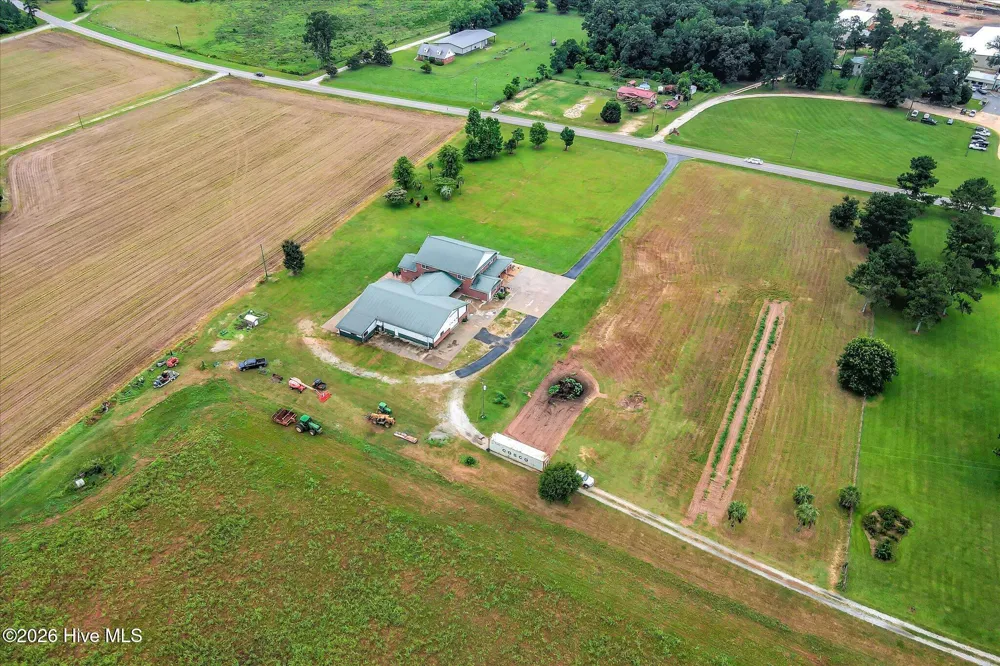 7700 Clarks Mill Road Louisville, GA 30434