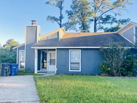 129 Village Circle