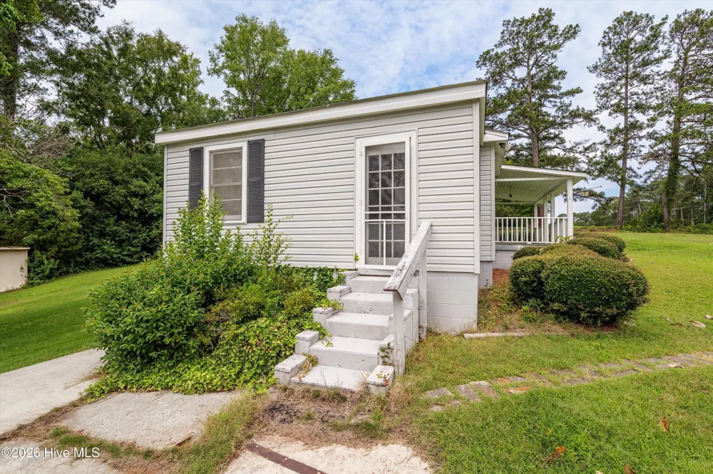 6374 Columbia Road Appling, GA 30802