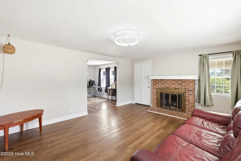421 S Brown Street Chadbourn, NC 28431