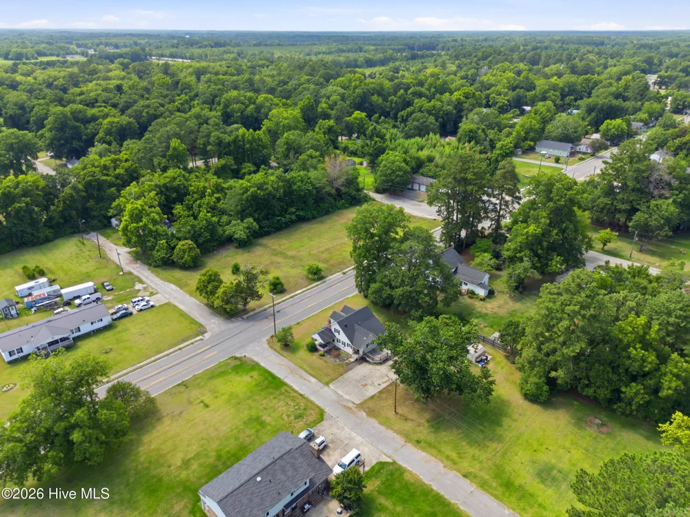 421 S Brown Street Chadbourn, NC 28431