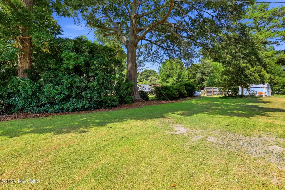 421 S Brown Street Chadbourn, NC 28431