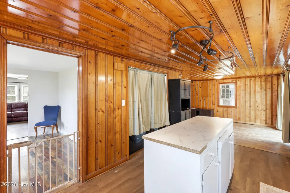 421 S Brown Street Chadbourn, NC 28431