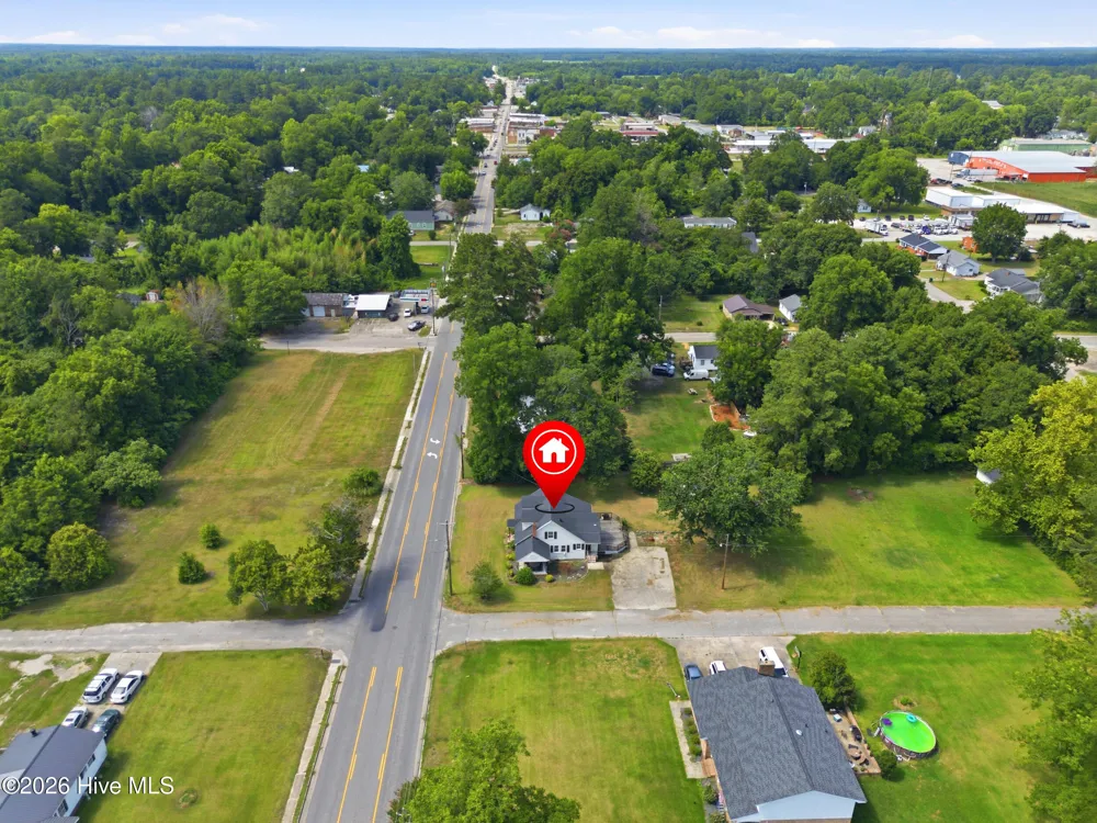 421 S Brown Street Chadbourn, NC 28431