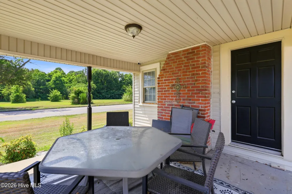 421 S Brown Street Chadbourn, NC 28431