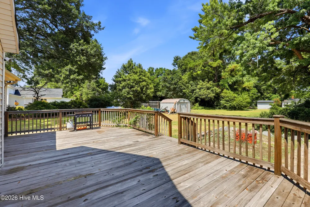 421 S Brown Street Chadbourn, NC 28431