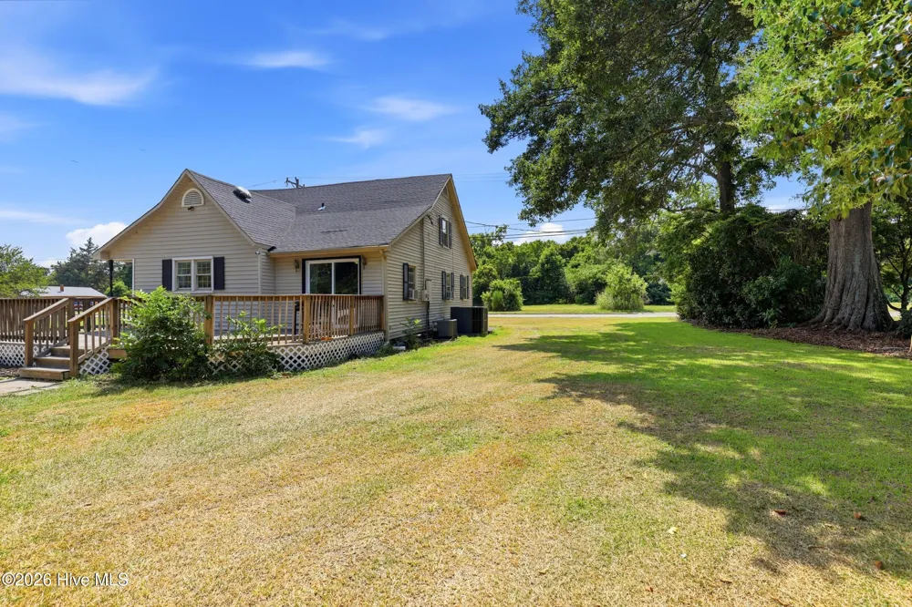 421 S Brown Street Chadbourn, NC 28431