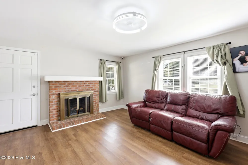 421 S Brown Street Chadbourn, NC 28431
