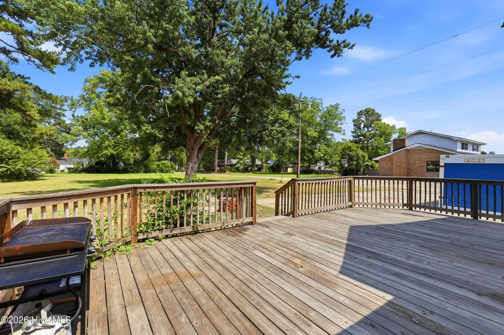 421 S Brown Street Chadbourn, NC 28431