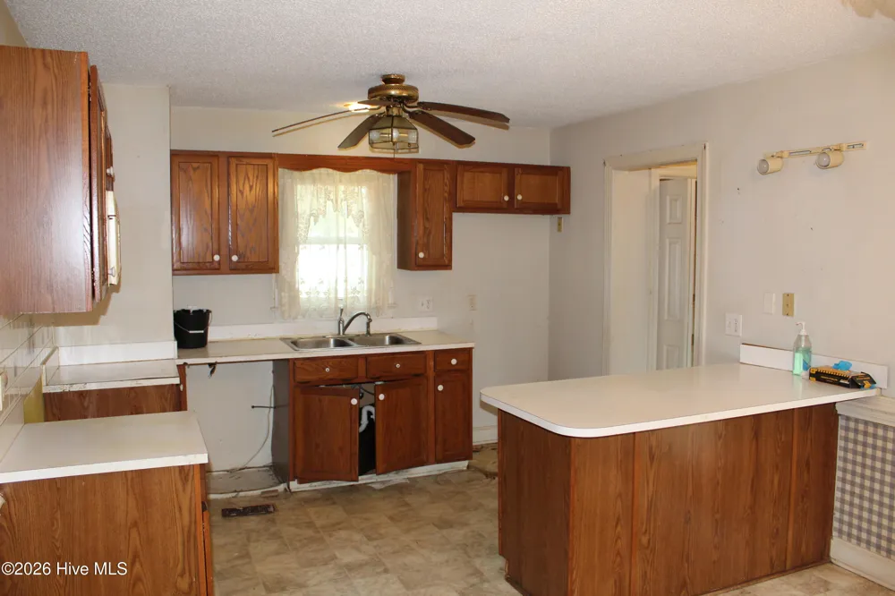 310 Jay Trail Murfreesboro, NC 27855