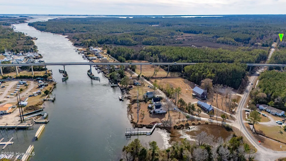 256 Hardesty Loop Road Newport, NC 28570