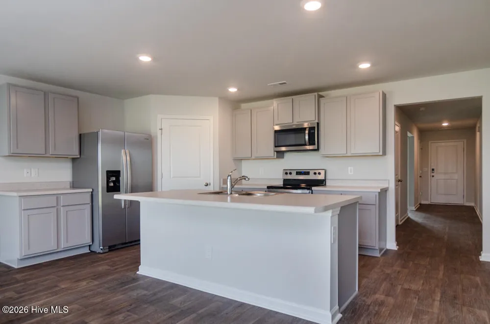 4784 Scaup Way Winnabow, NC 28479