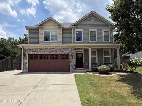 1028 Lancaster Way