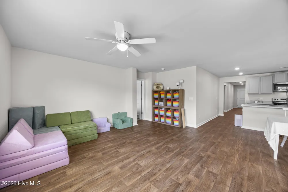 304 Cleat Drive Surf City, NC 28445