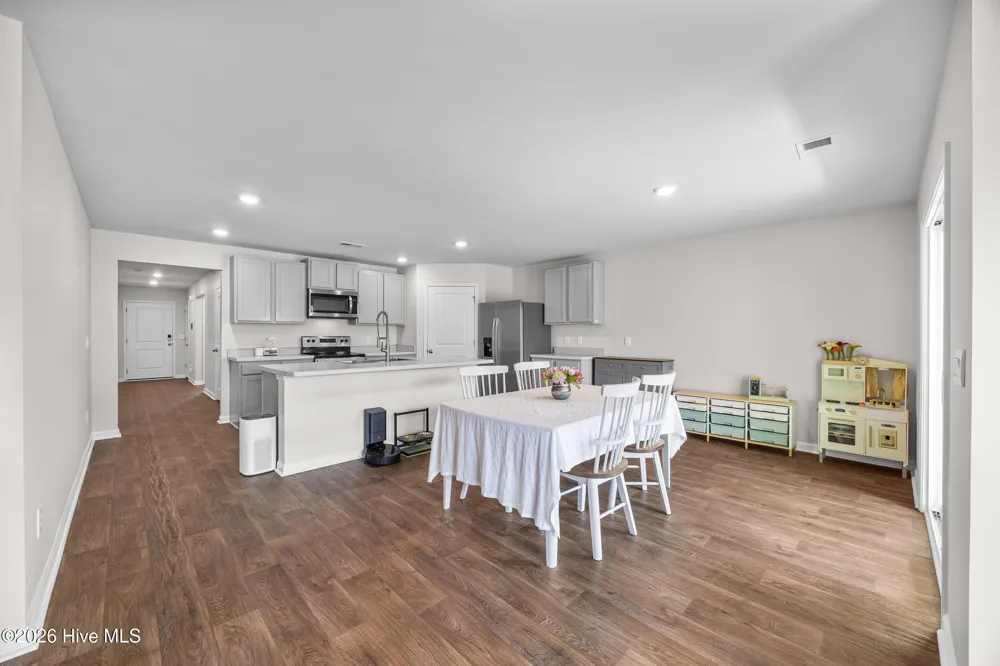 304 Cleat Drive Surf City, NC 28445
