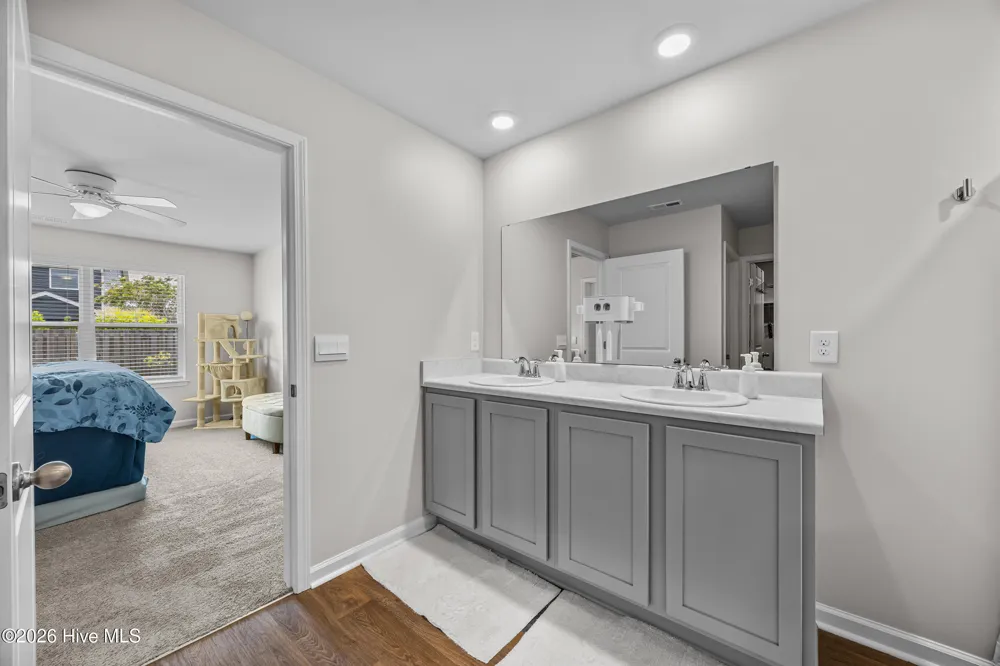 304 Cleat Drive Surf City, NC 28445
