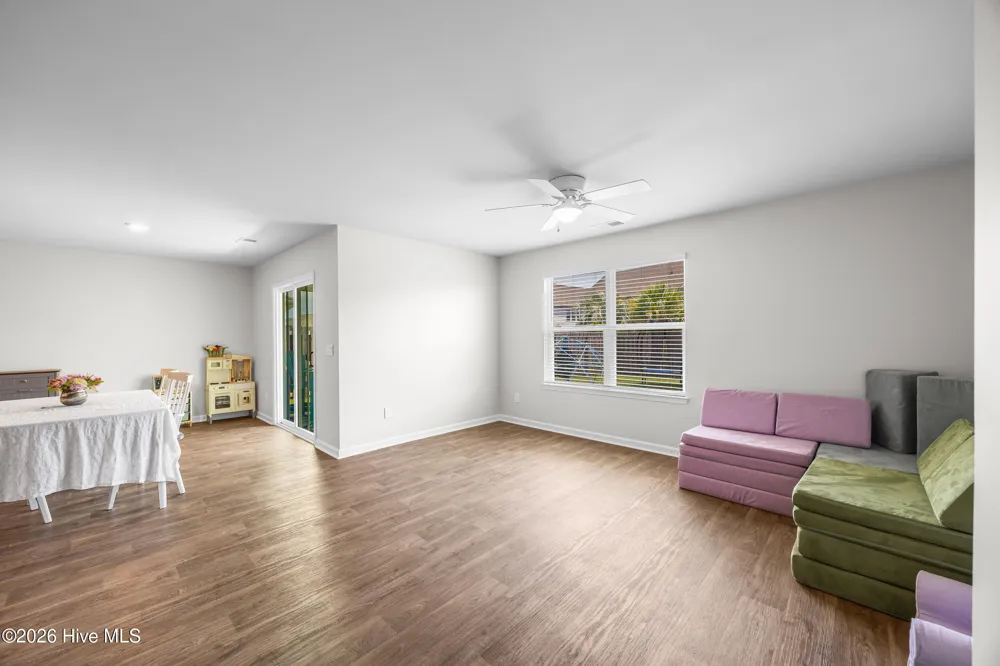 304 Cleat Drive Surf City, NC 28445