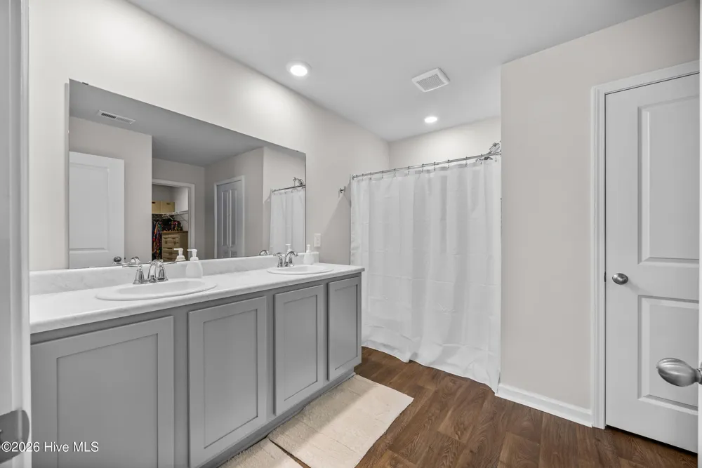 304 Cleat Drive Surf City, NC 28445