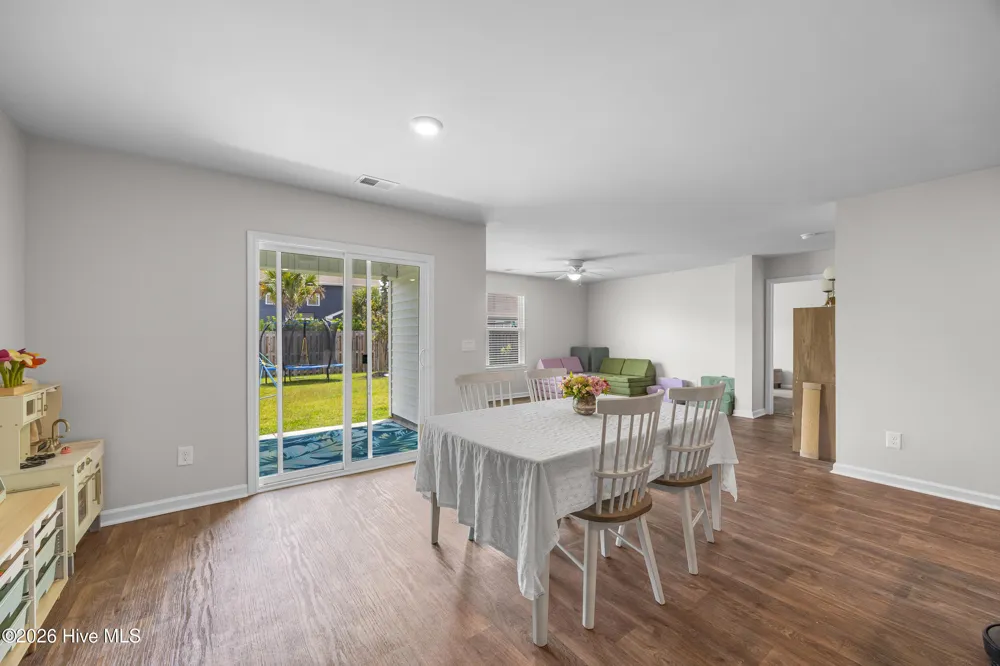 304 Cleat Drive Surf City, NC 28445