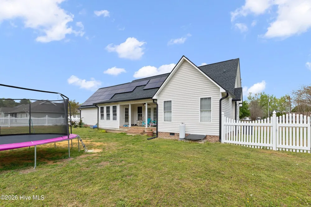 724 Iris Bryant Road Dunn, NC 28334