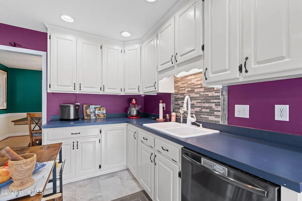 724 Iris Bryant Road Dunn, NC 28334