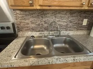 932 Walnut Street Louisville, GA 30434