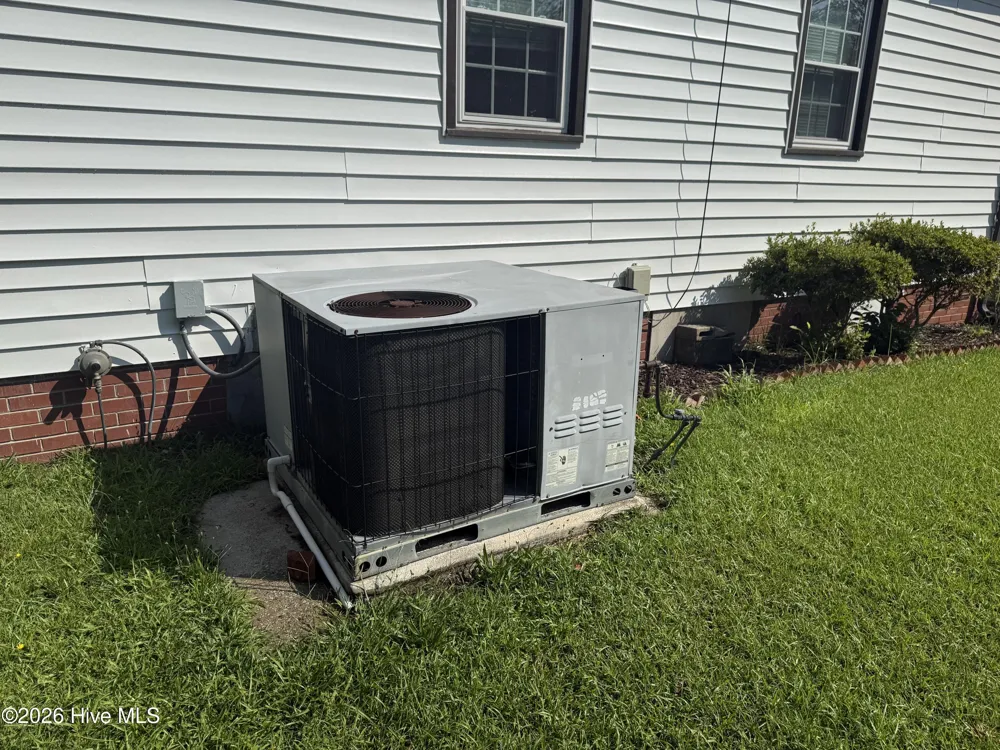 206 Sunset Drive Williamston, NC 27892