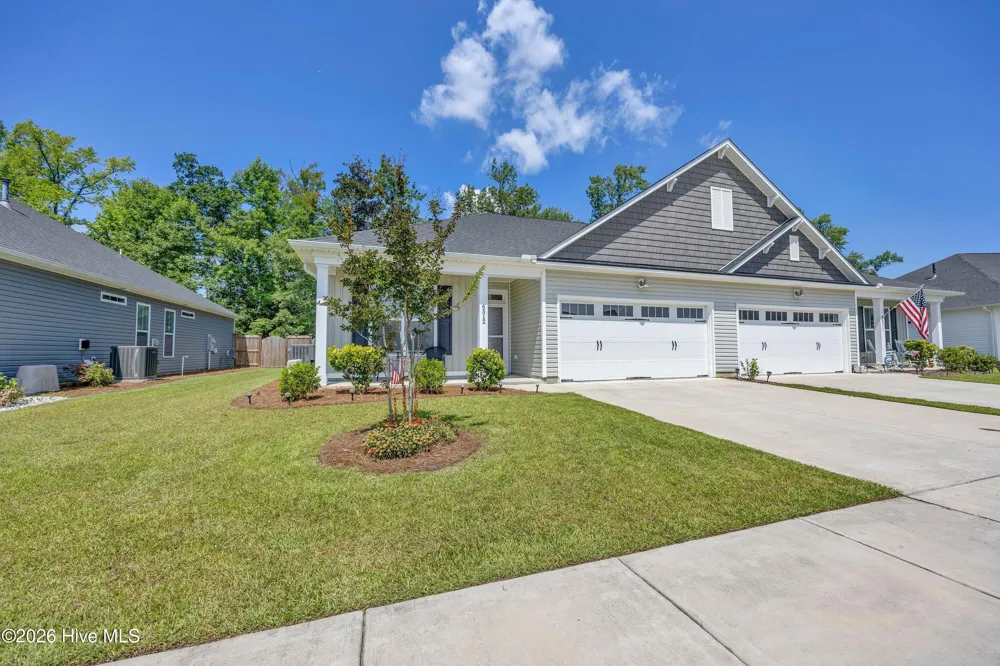 6512 Pinnacle Point Winnabow, NC 28479
