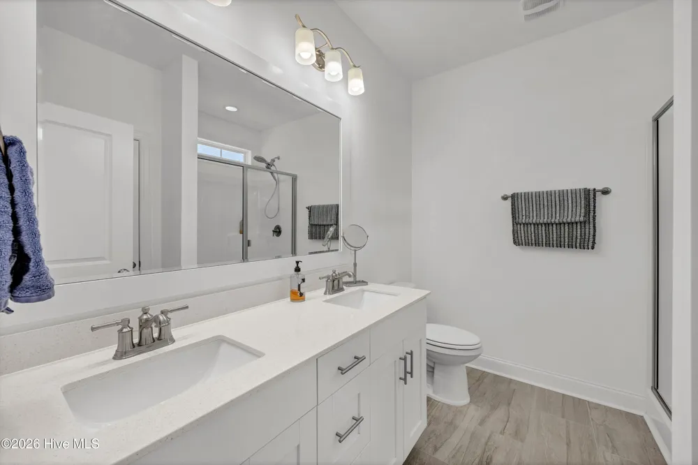 6512 Pinnacle Point Winnabow, NC 28479