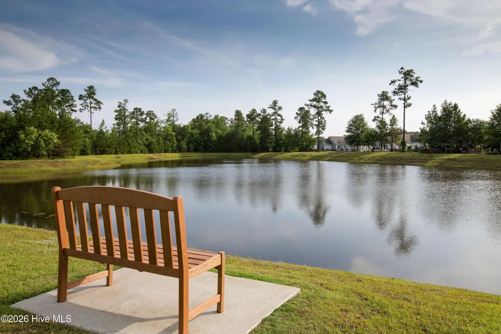 6512 Pinnacle Point Winnabow, NC 28479