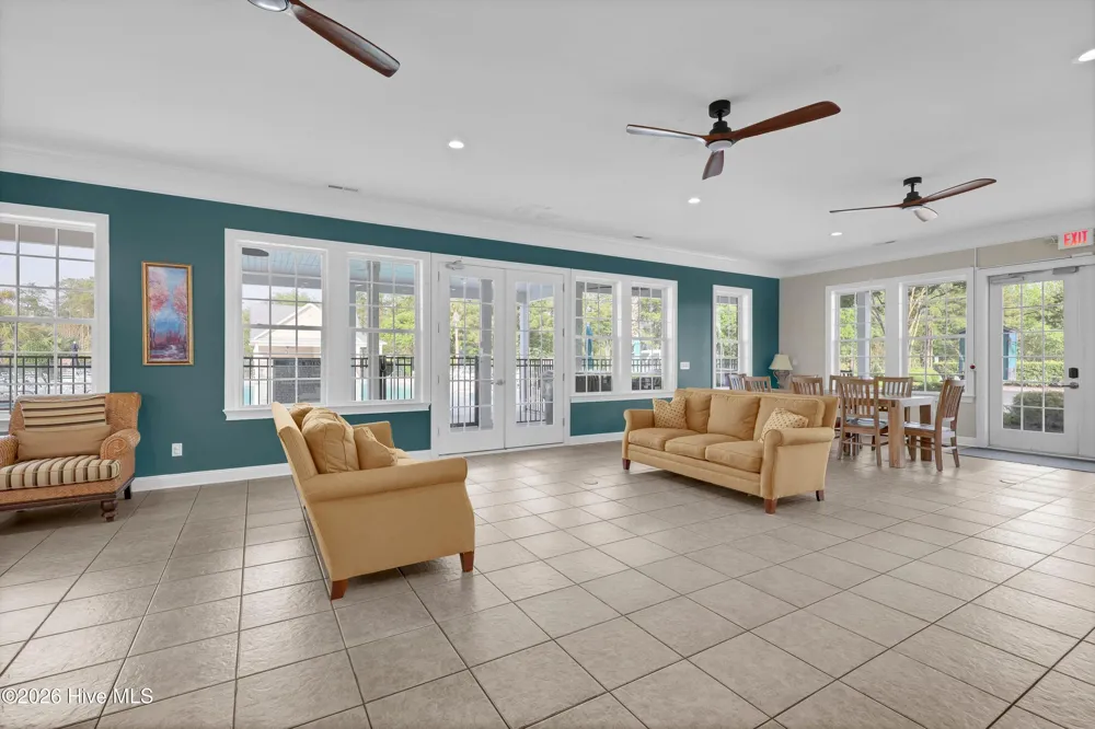 6512 Pinnacle Point Winnabow, NC 28479