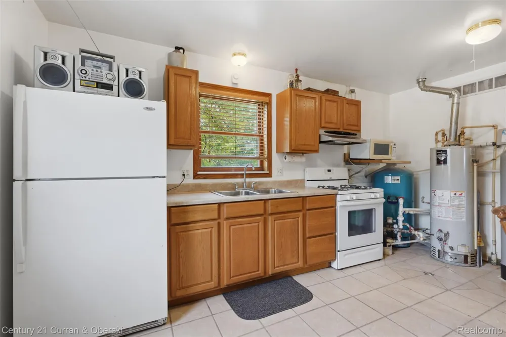 3450 Grey Tower Road Grass Lake Charter Township, MI 49201