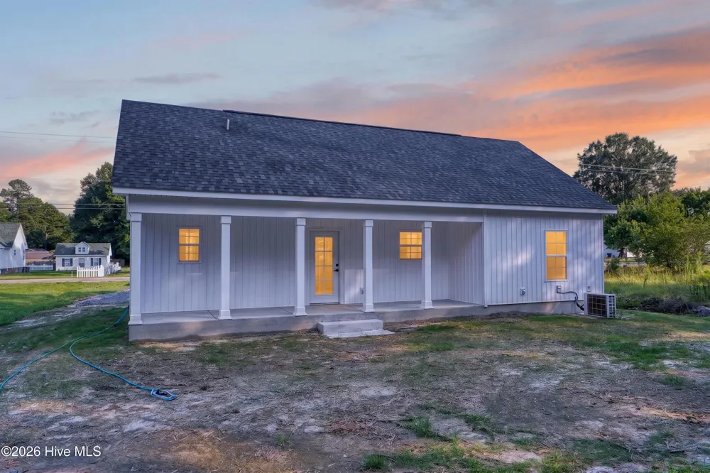 1607 Dr Martin Luther King Jr Drive Ahoskie, NC 27910