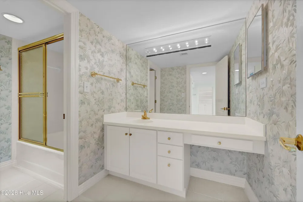 322 Causeway Drive #Ste 1107 Wrightsville Beach, NC 28480