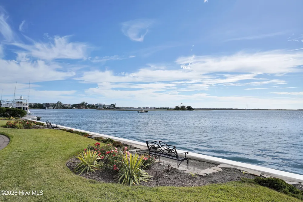 322 Causeway Drive #Ste 1107 Wrightsville Beach, NC 28480