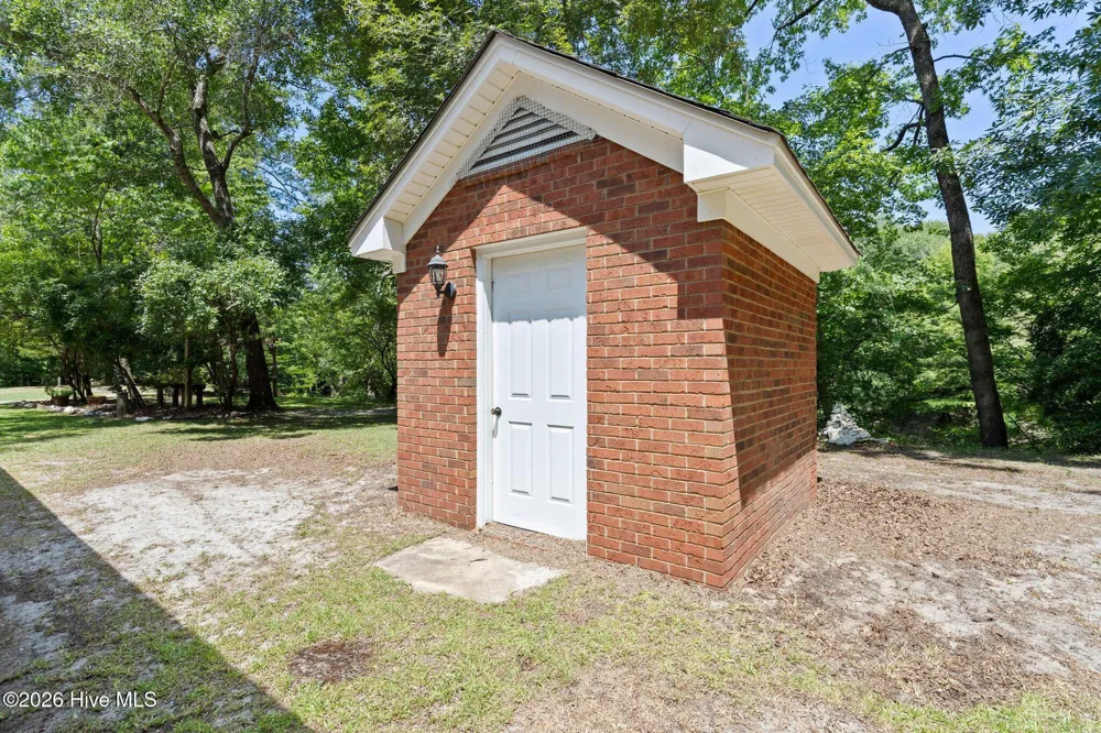 561 White Tail Lane Willard, NC 28478