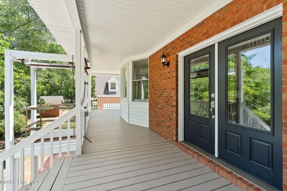 561 White Tail Lane Willard, NC 28478