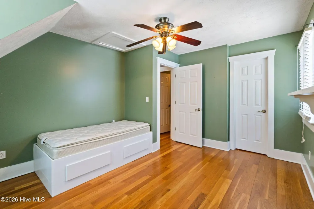 561 White Tail Lane Willard, NC 28478