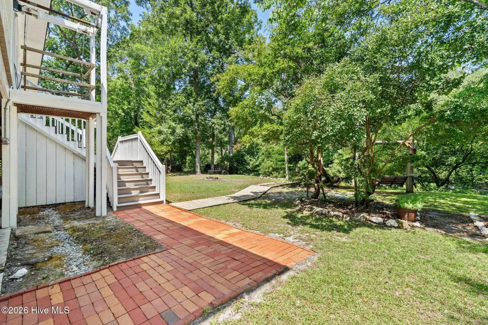 561 White Tail Lane Willard, NC 28478